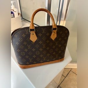 Vintage Louis Vuitton Alma Monogram canvas PM